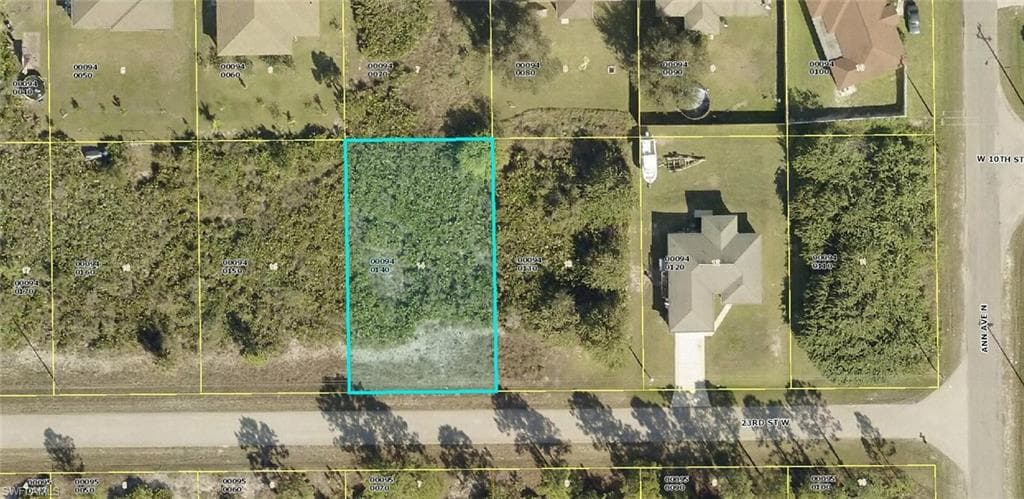 2506 23rd ST W LEHIGH ACRES, FL 33971