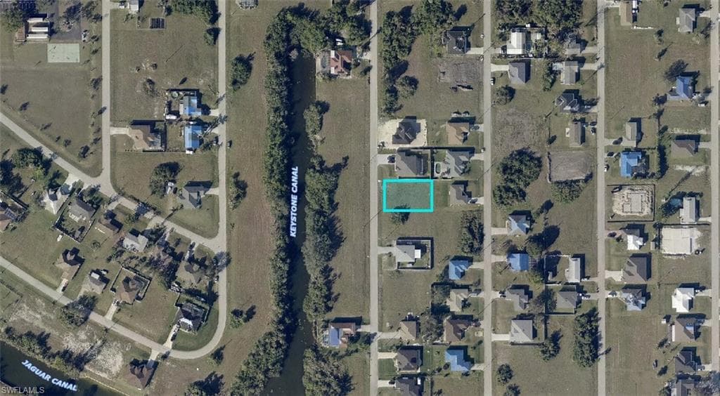 2203 NE 22nd AVE CAPE CORAL, FL 33909
