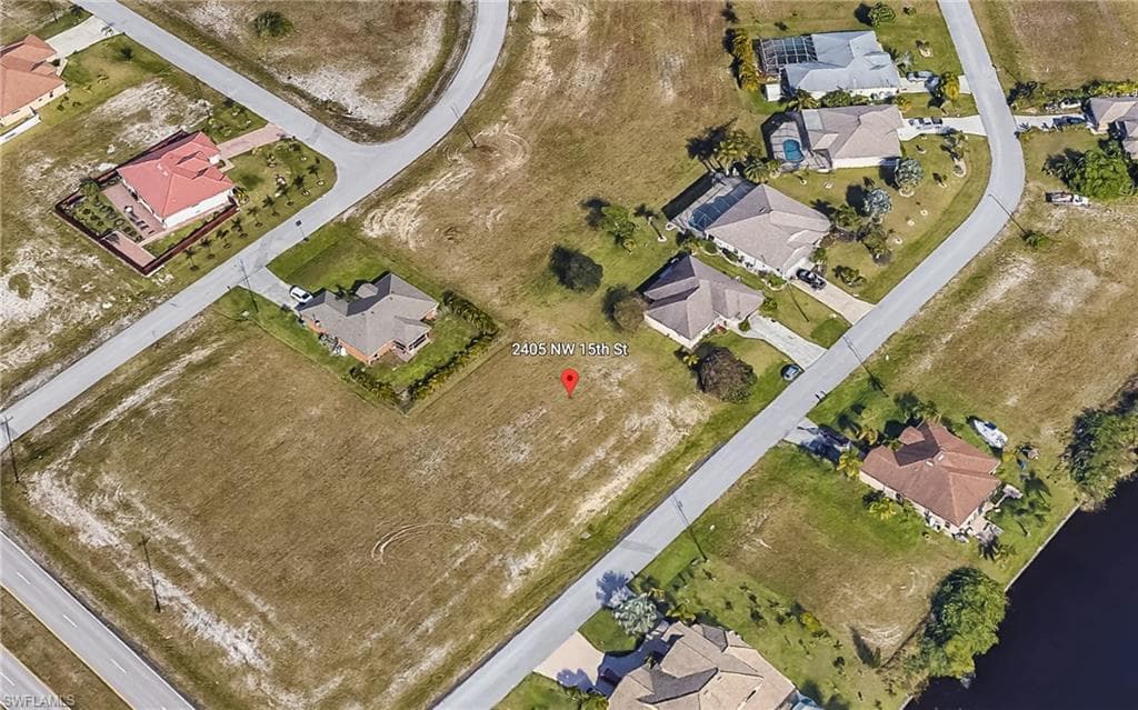 2405 NW 15th ST CAPE CORAL, FL 33993