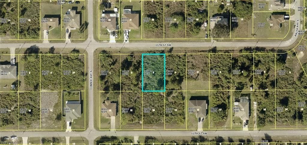 2517 11th ST SW LEHIGH ACRES, FL 33976