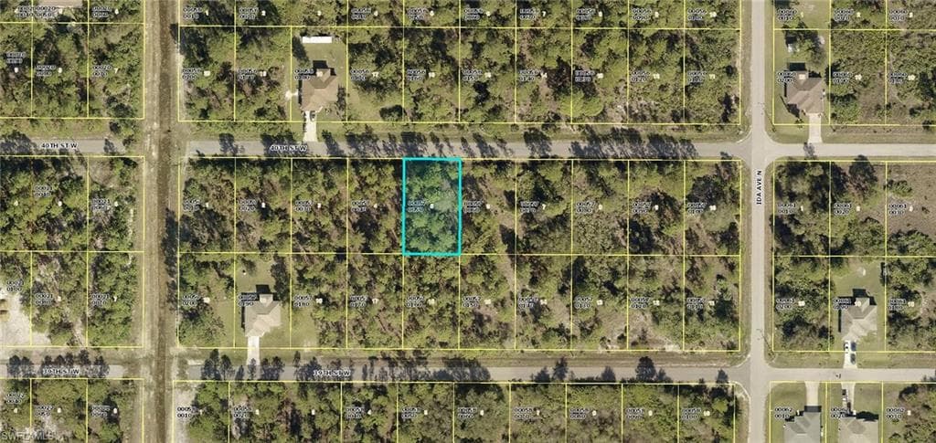 2811 40th ST W LEHIGH ACRES, FL 33971