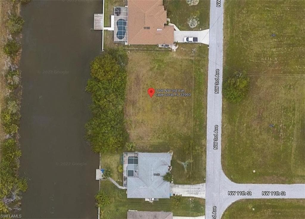 1106 3rd AVE CAPE CORAL, FL 33993