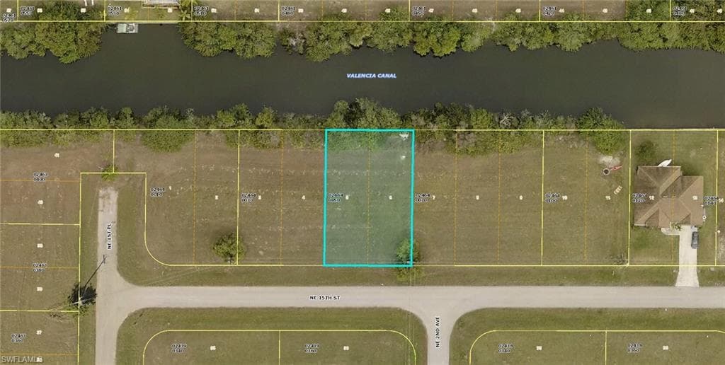 129 NE 15th ST CAPE CORAL, FL 33909