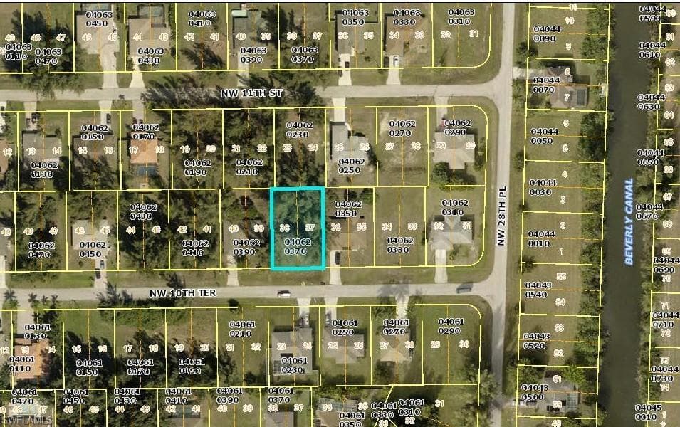 2827 NW 10th TER CAPE CORAL, FL 33993