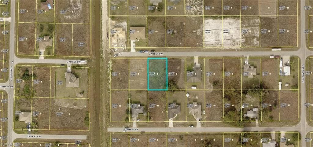4215 27th ST SW LEHIGH ACRES, FL 33976