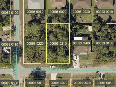 3718 20th ST SW LEHIGH ACRES, FL 33976
