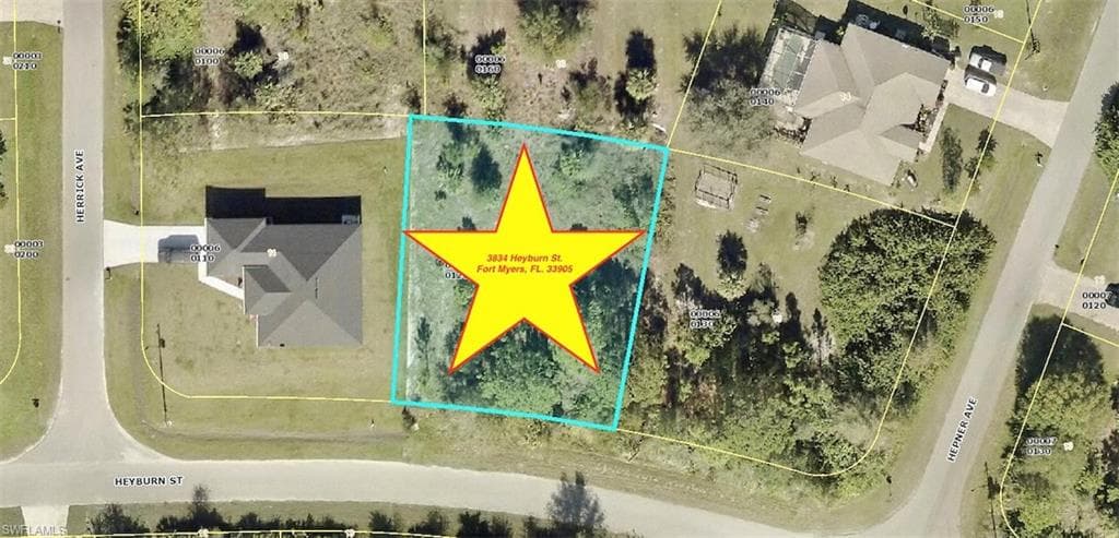 3834 Heyburn ST FORT MYERS, FL 33905
