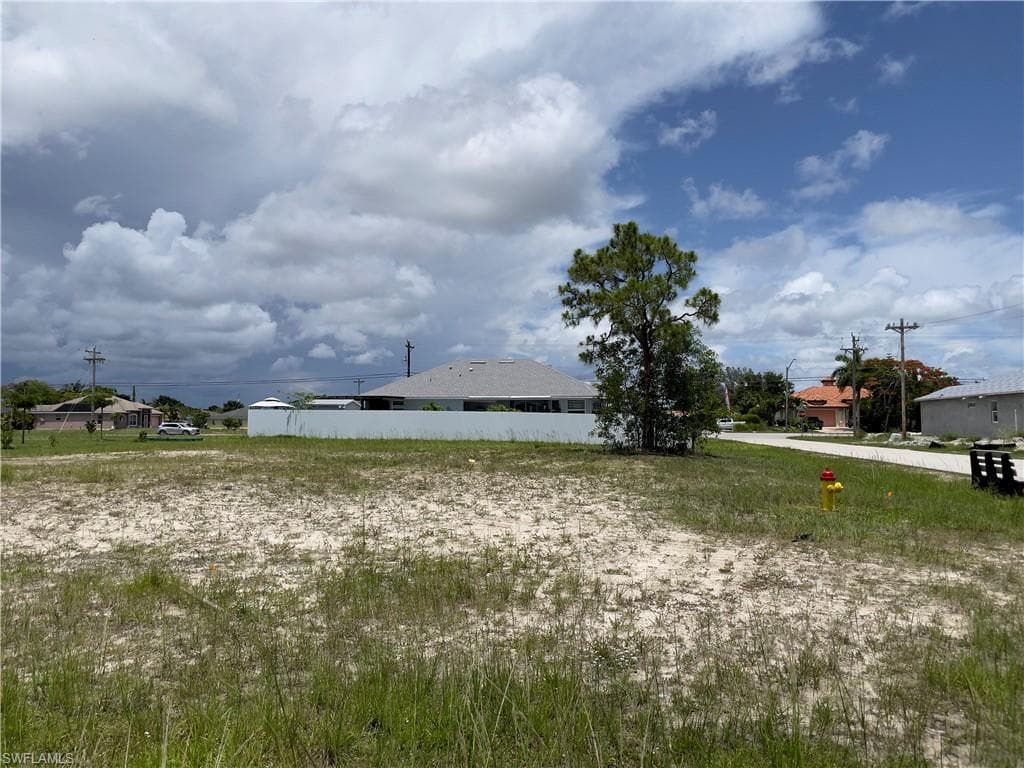 3009 SW 16th PL CAPE CORAL, FL 33914