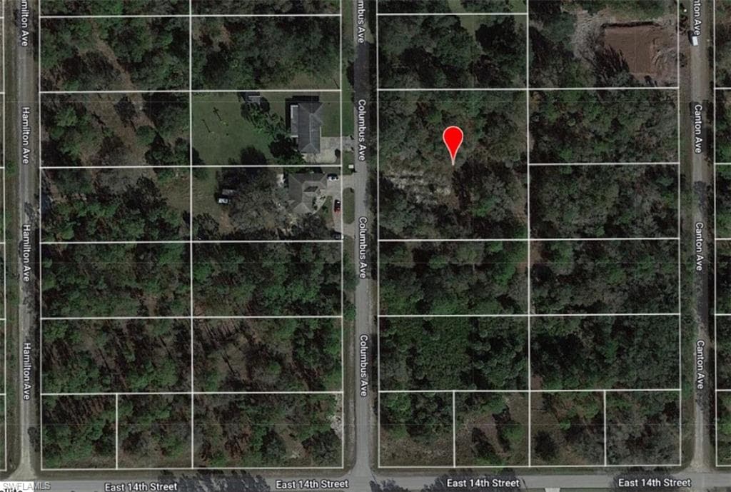 1408 Columbus AVE LEHIGH ACRES, FL 33972