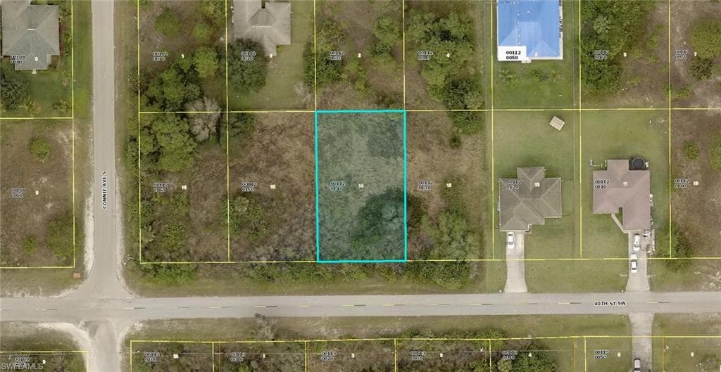 2512 40th ST SW LEHIGH ACRES, FL 33976