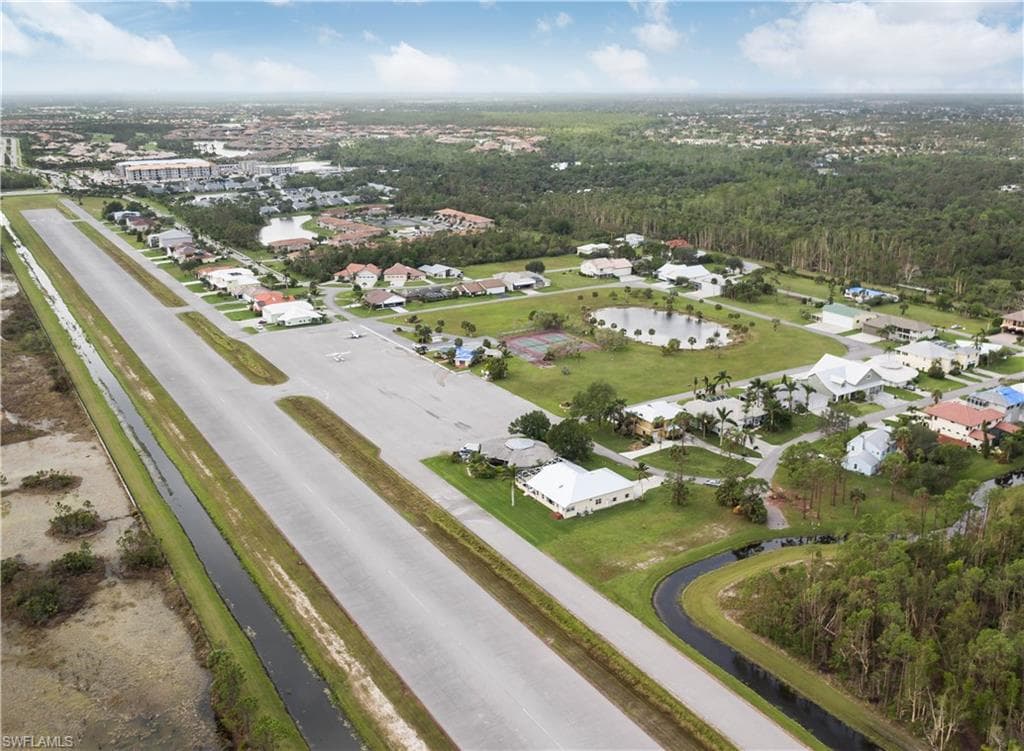 3995 SKYWAY DR LOT#19 NAPLES, FL 34112