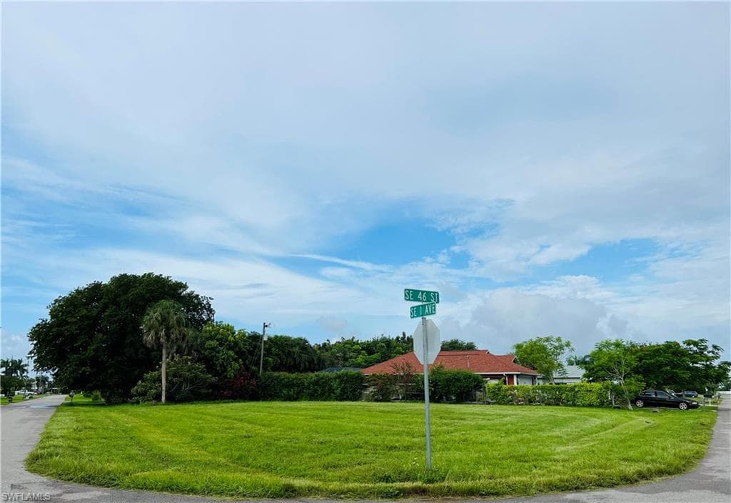128 SE 46th ST CAPE CORAL, FL 33904
