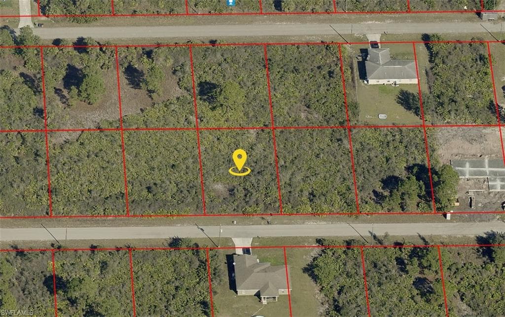 2812 65th ST W LEHIGH ACRES, FL 33971