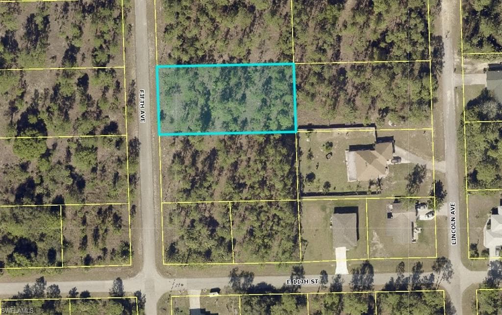 1104 5th AVE LEHIGH ACRES, FL 33972