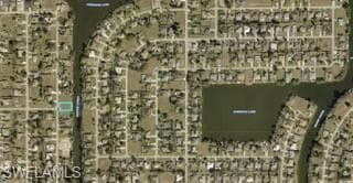 319 NE 17th PL CAPE CORAL, FL 33909