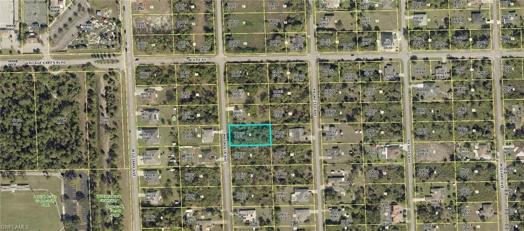 516 Magnolia AVE LEHIGH ACRES, FL 33972