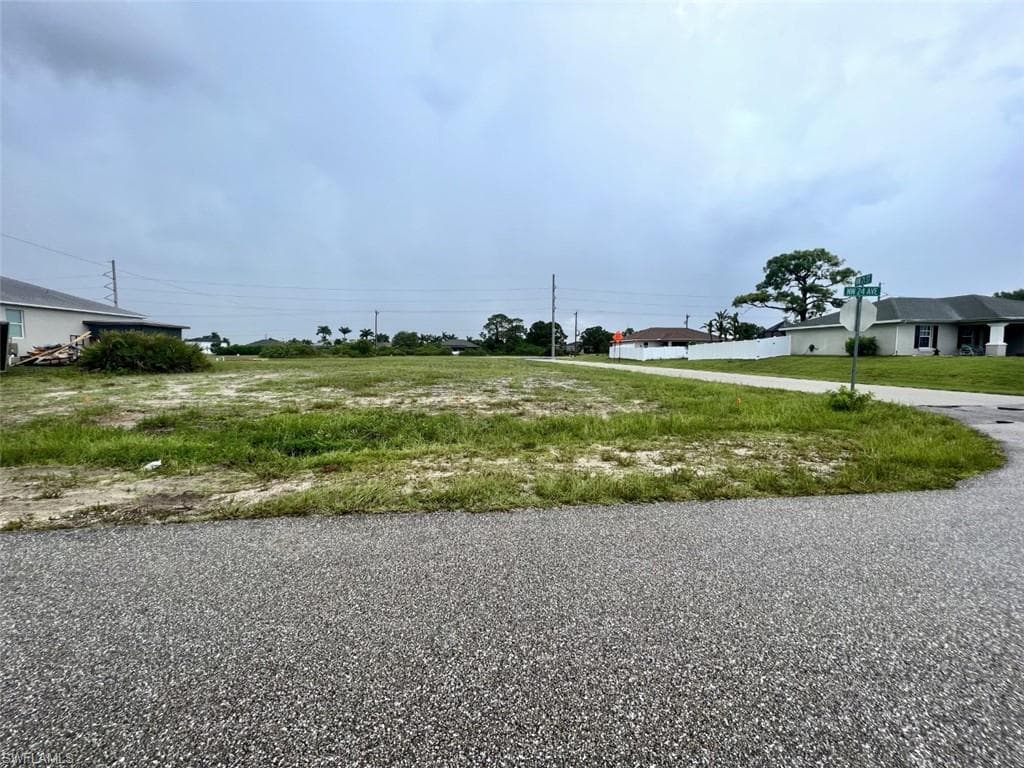 2016 NW 24th AVE CAPE CORAL, FL 33993