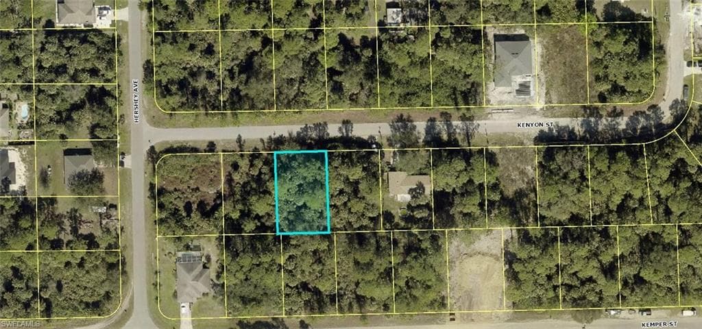 3751 Kenyon ST FORT MYERS, FL 33905