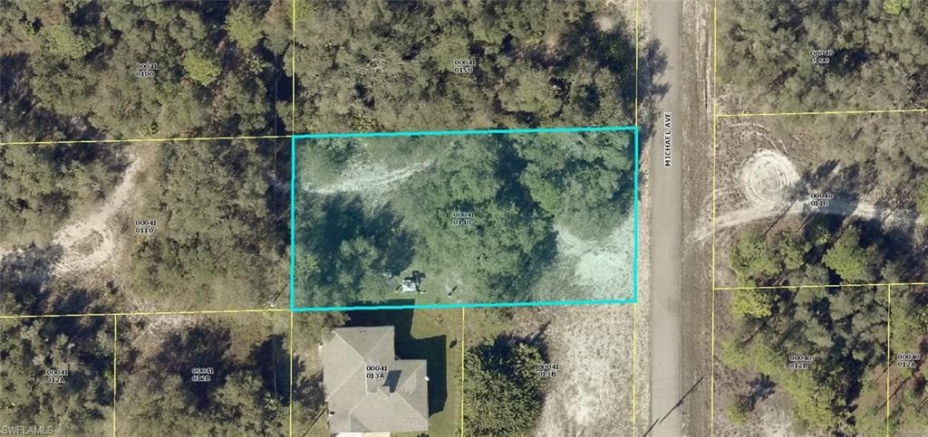 1503 Michael AVE LEHIGH ACRES, FL 33972
