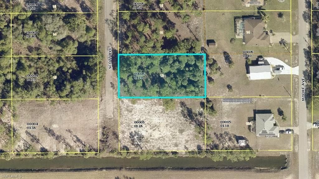 1202 Scott AVE LEHIGH ACRES, FL 33972