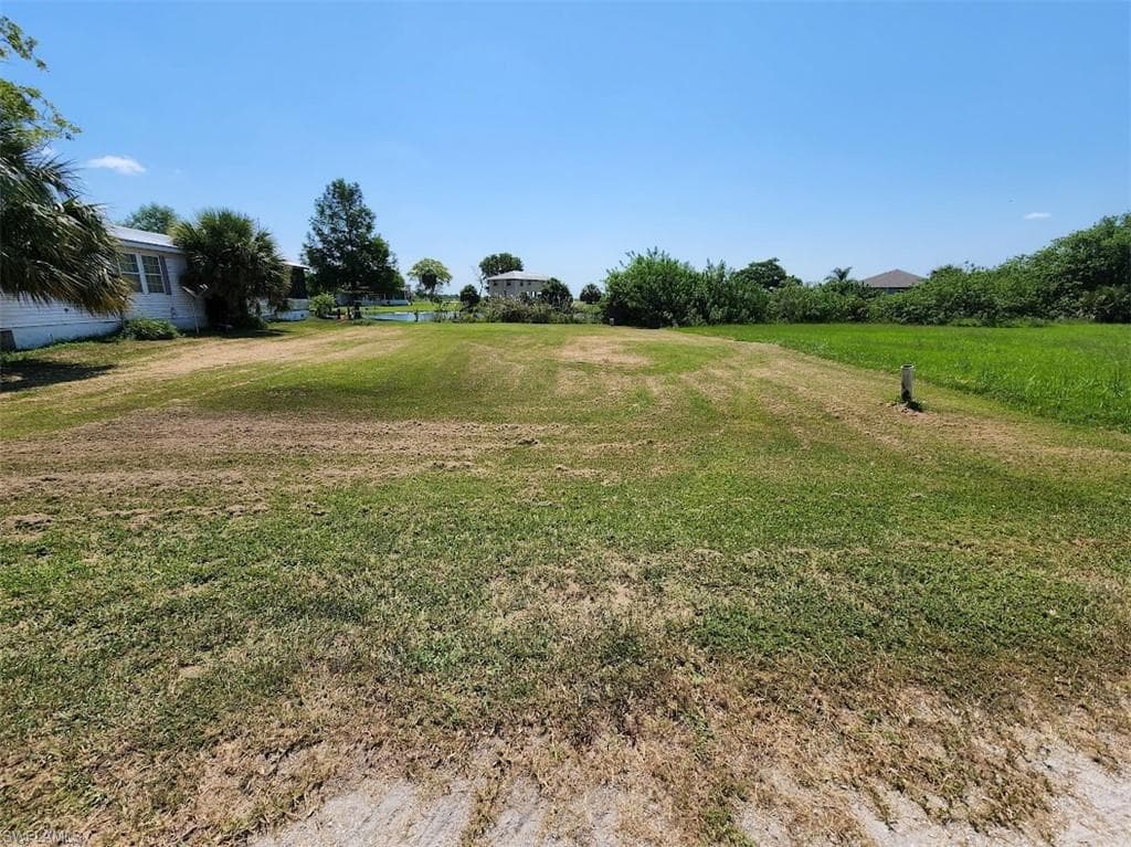 932 Meyerchick DR MOORE HAVEN, FL 33471