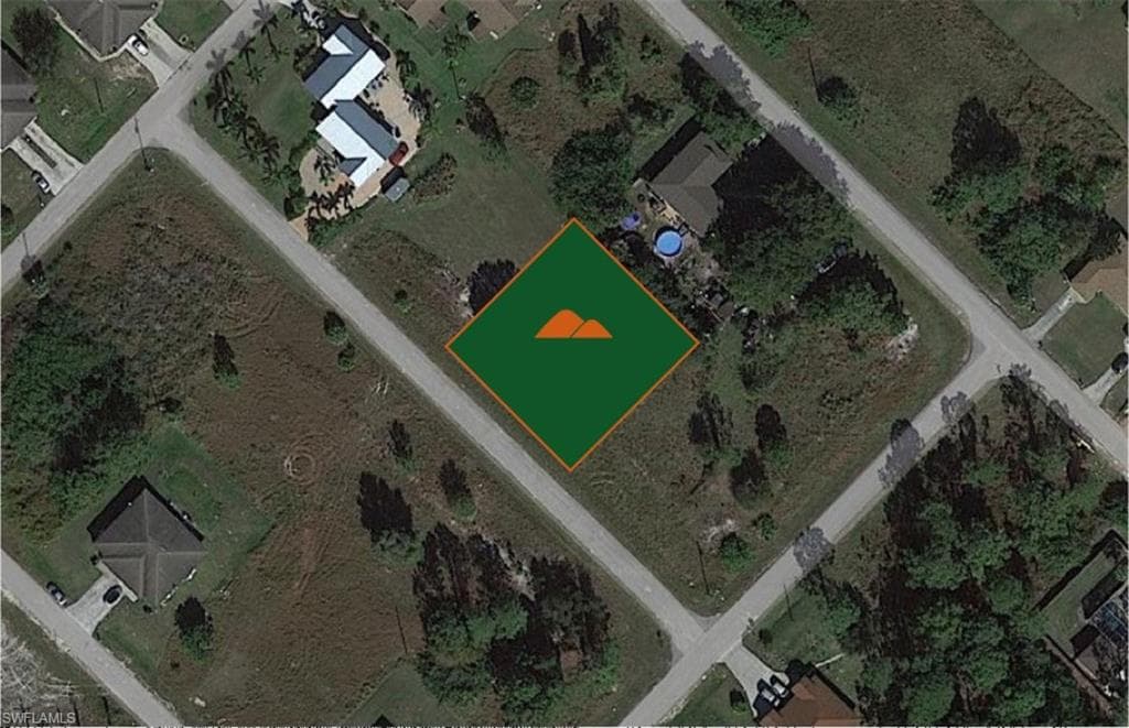 5016 25th ST SW LEHIGH ACRES, FL 33973
