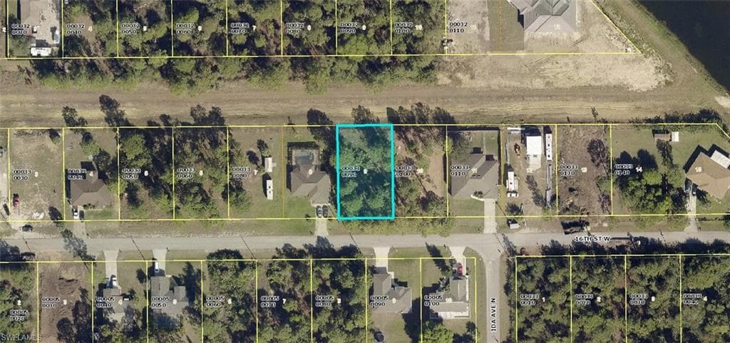 2902 16th ST W LEHIGH ACRES, FL 33971