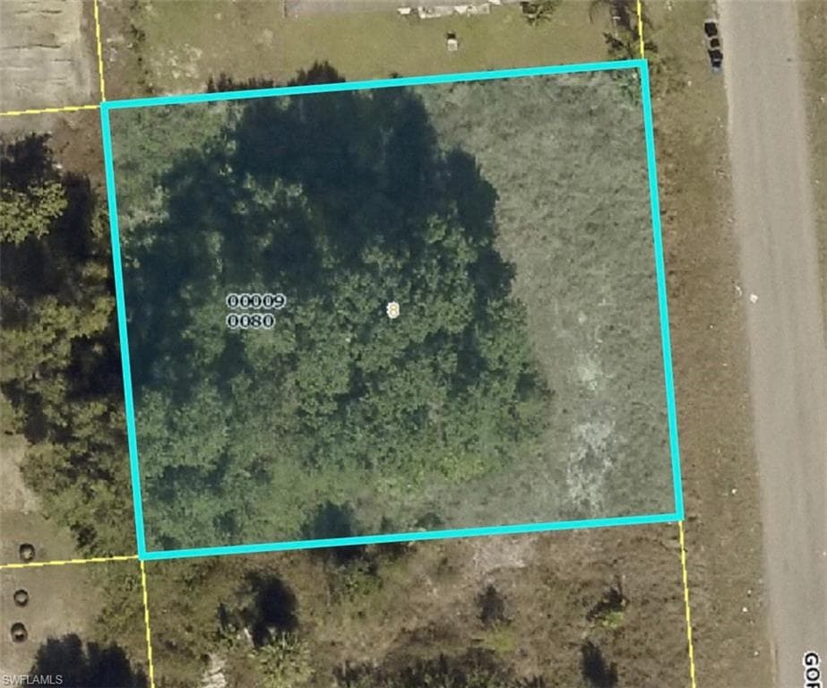 328/330 Gordon AVE S LEHIGH ACRES, FL 33973