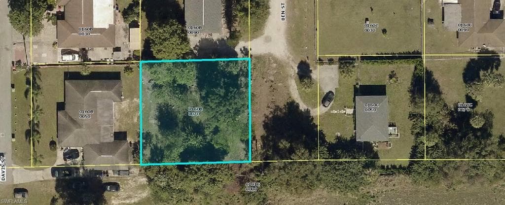 2520 Ben ST FORT MYERS, FL 33916