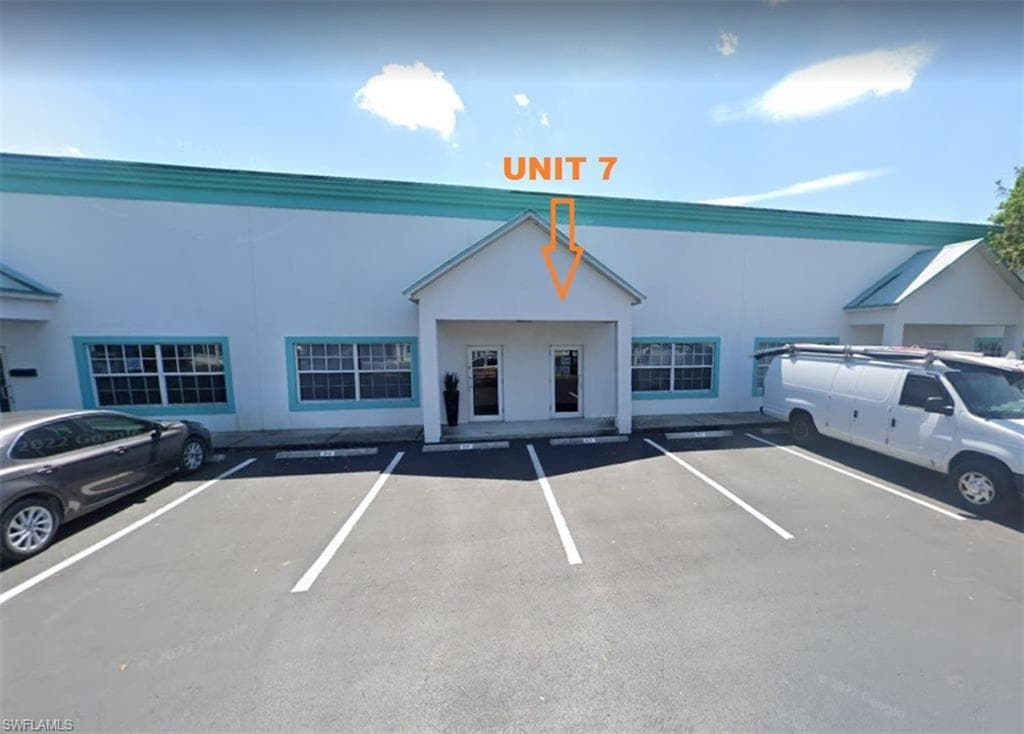 3560 Work DR B7 FORT MYERS, FL 33916