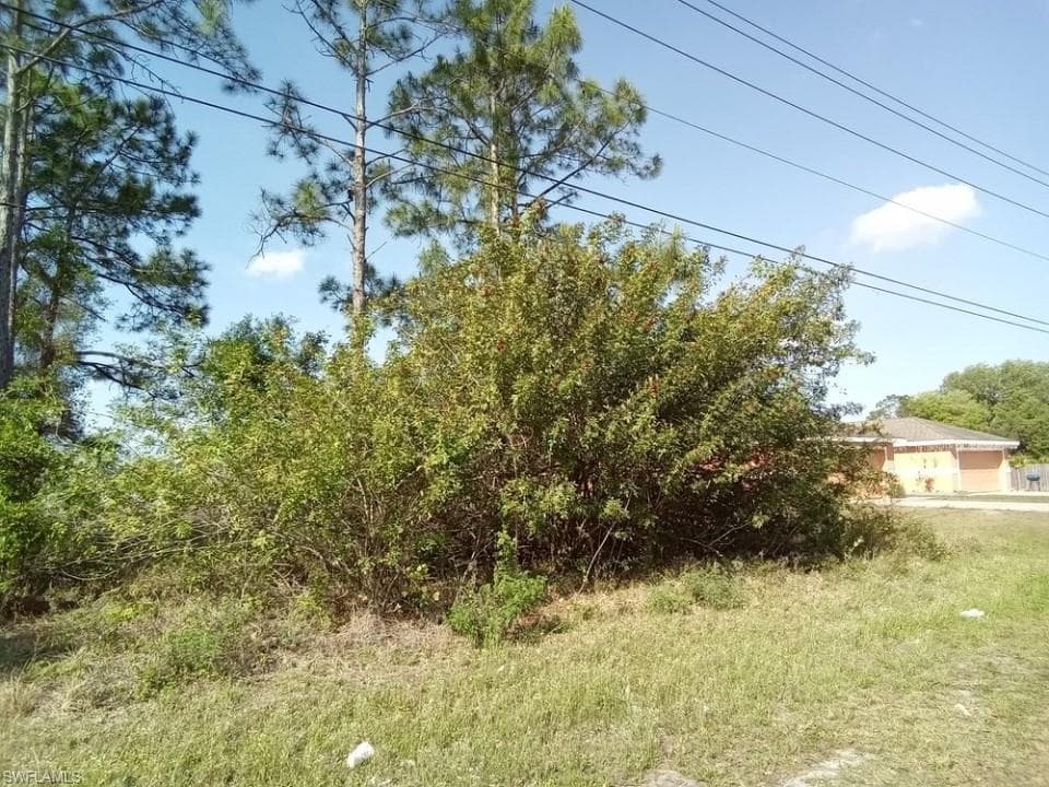 4881 Leonard BLVD S LEHIGH ACRES, FL 33973