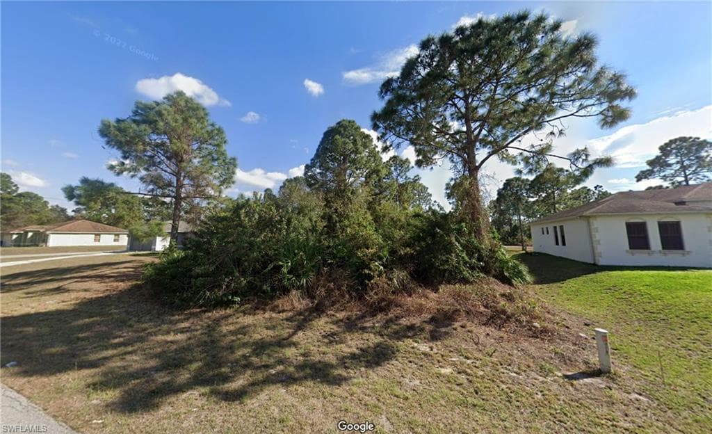 4203 35th ST SW LEHIGH ACRES, FL 33976