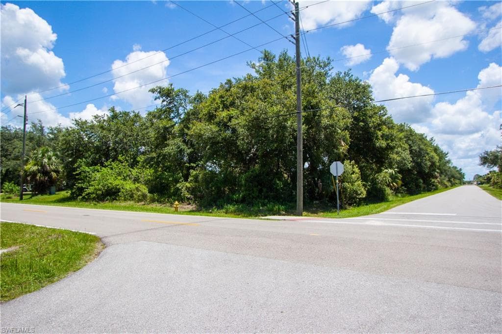 2212 Broadpoint DR PUNTA GORDA, FL 33983