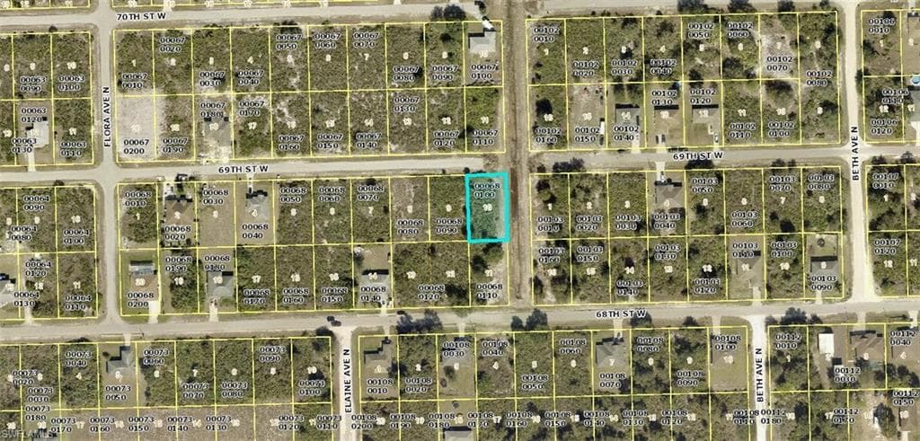 2601 69th ST W LEHIGH ACRES, FL 33971