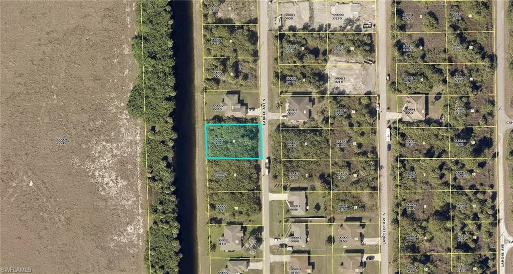 314 Labree AVE S LEHIGH ACRES, FL 33974