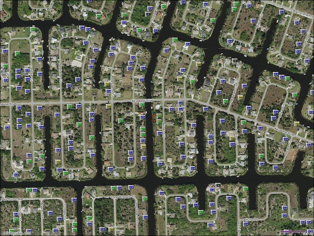 9668 Arnaz CIR PORT CHARLOTTE, FL 33981