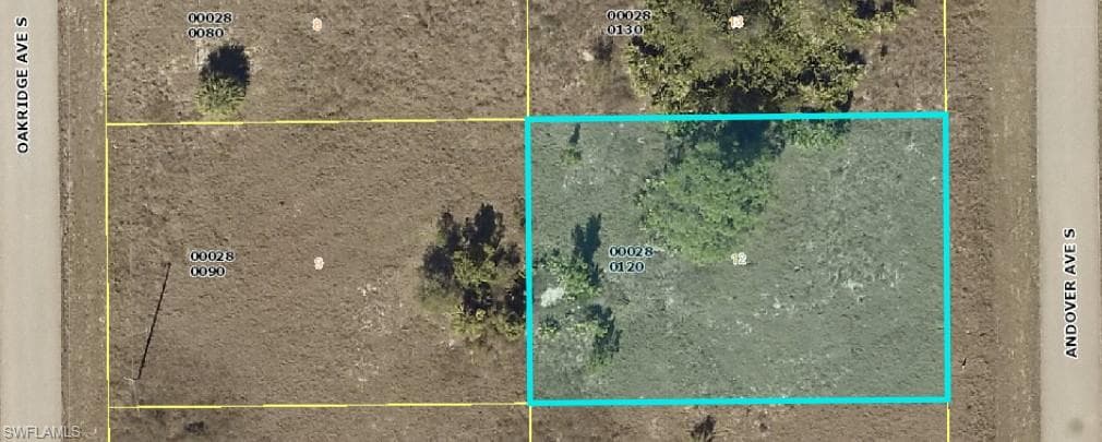 742 Andover AVE S LEHIGH ACRES, FL 33974