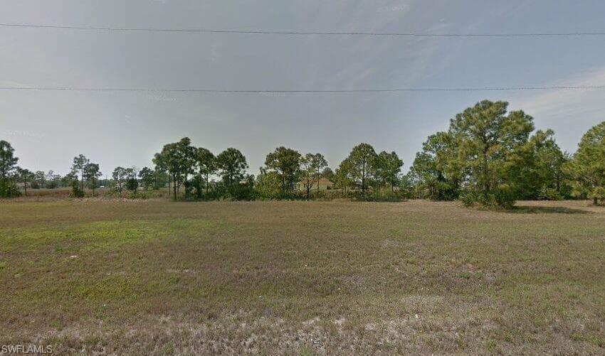 2546 NW 26th AVE CAPE CORAL, FL 33993