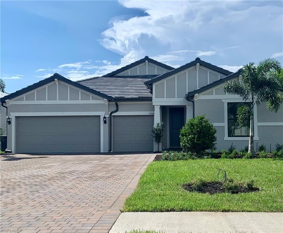 17594 Ashcomb WAY ESTERO, FL 33928