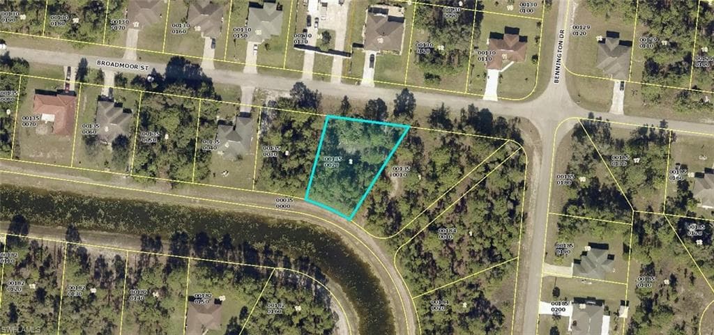 420 Broadmoor ST LEHIGH ACRES, FL 33974