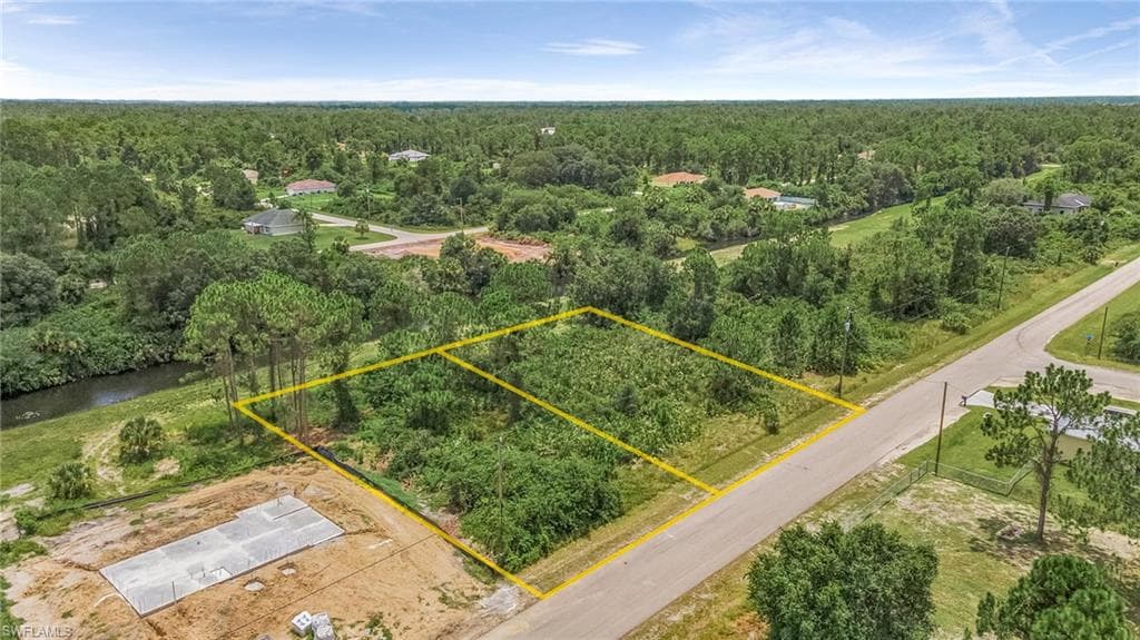 167 & 169 Thornton AVE S LEHIGH ACRES, FL 33974
