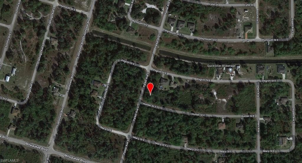1017 Hunter ST E LEHIGH ACRES, FL 33974