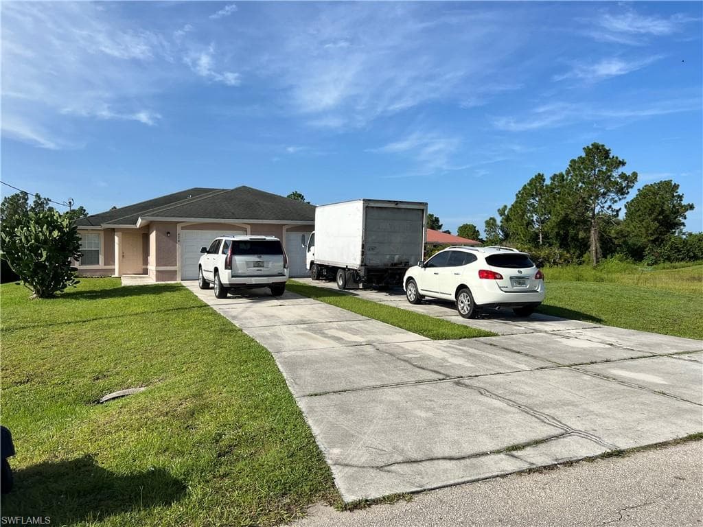668-670 Grant BLVD LEHIGH ACRES, FL 33974