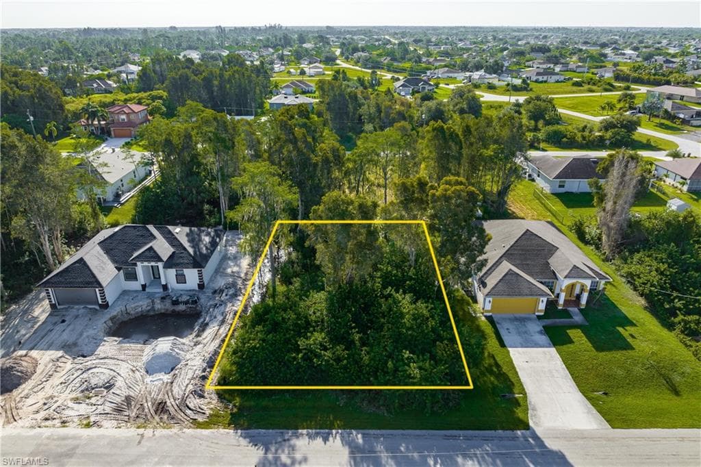 1114 Chaplin AVE LEHIGH ACRES, FL 33971