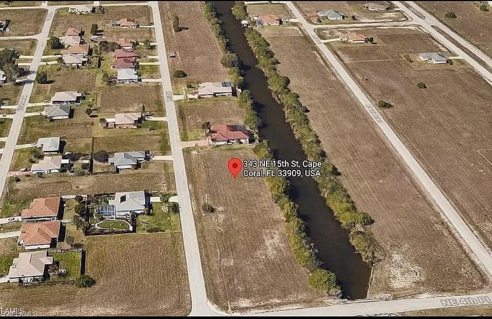 343 15th ST CAPE CORAL, FL 33909
