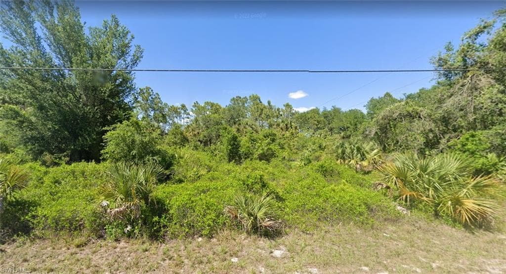 203 E 15th ST LEHIGH ACRES, FL 33972