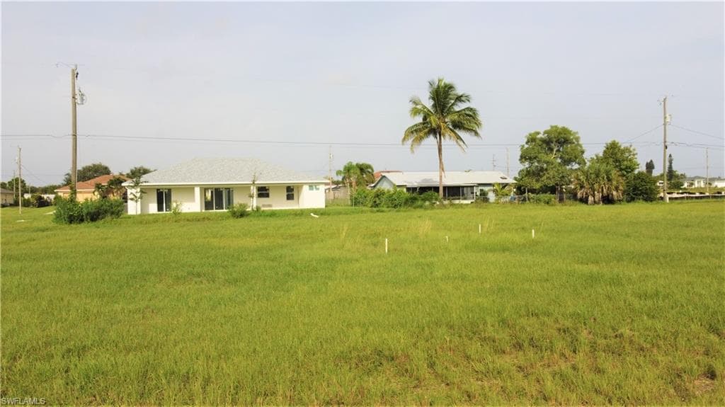 448 NE 1st AVE CAPE CORAL, FL 33909