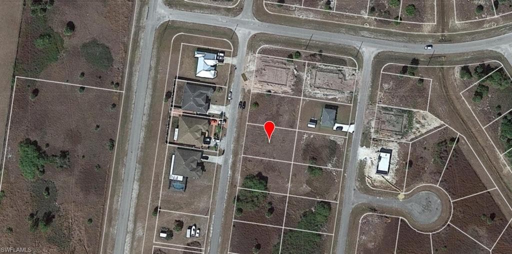 8070 Marsh CIR LABELLE, FL 33935