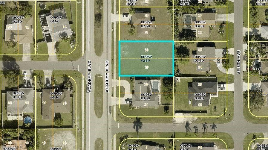 2143 Academy BLVD CAPE CORAL, FL 33990