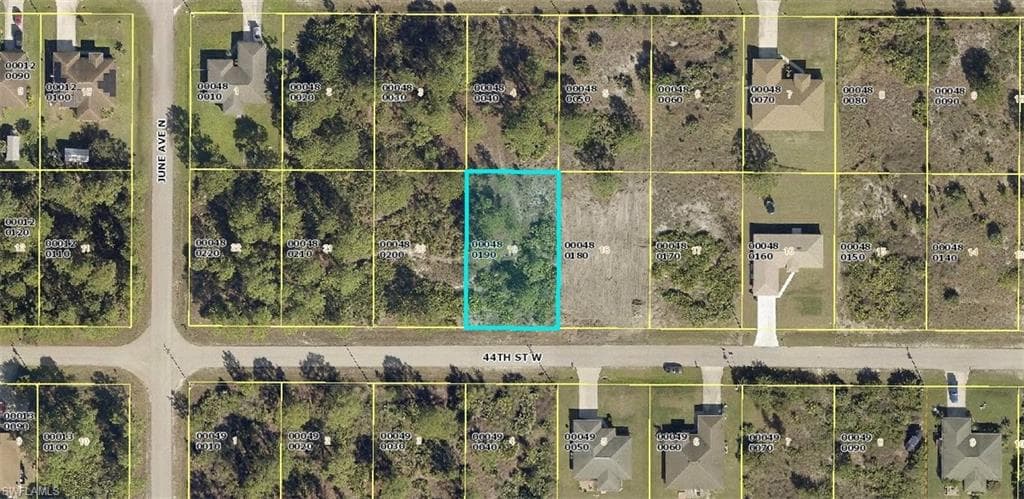 2814 44th ST W LEHIGH ACRES, FL 33971